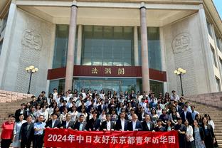 迪马：国米希望今夏免签泽林斯基和塔雷米，将努力劝阻两人续约